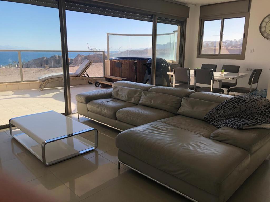 Luxury Exclusive Top Class Apartment On The Sea With Best Sea View And Jacuzzi רק למשפחות !!!! エイラート エクステリア 写真